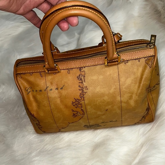 Alviero Martini Tan Map Design Handbag - Picture 5 of 8